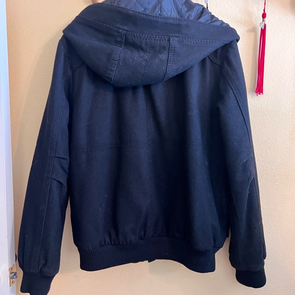 H&M Men’s Jacket - Picture 2 of 2